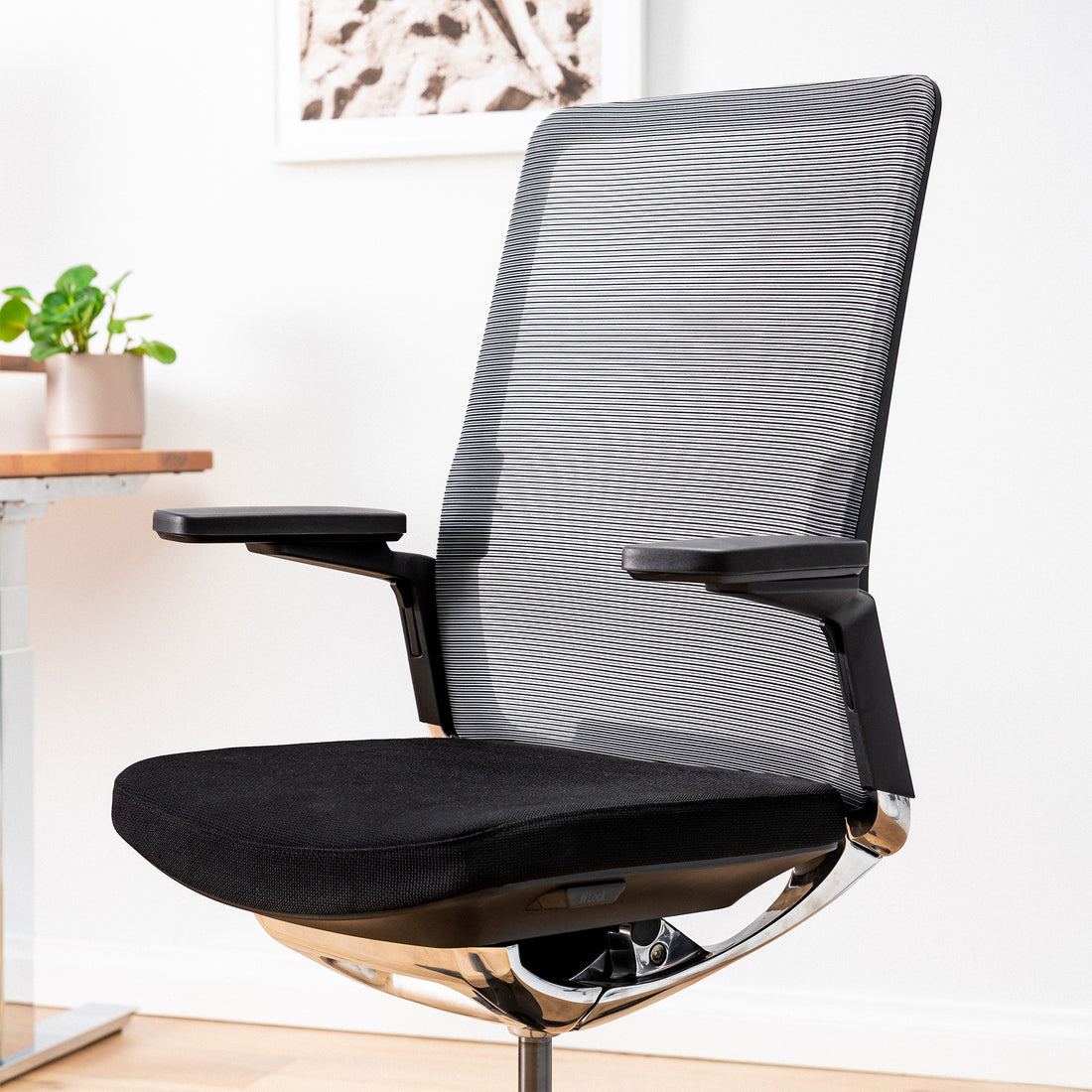 UpDown Ergo Pro Chair