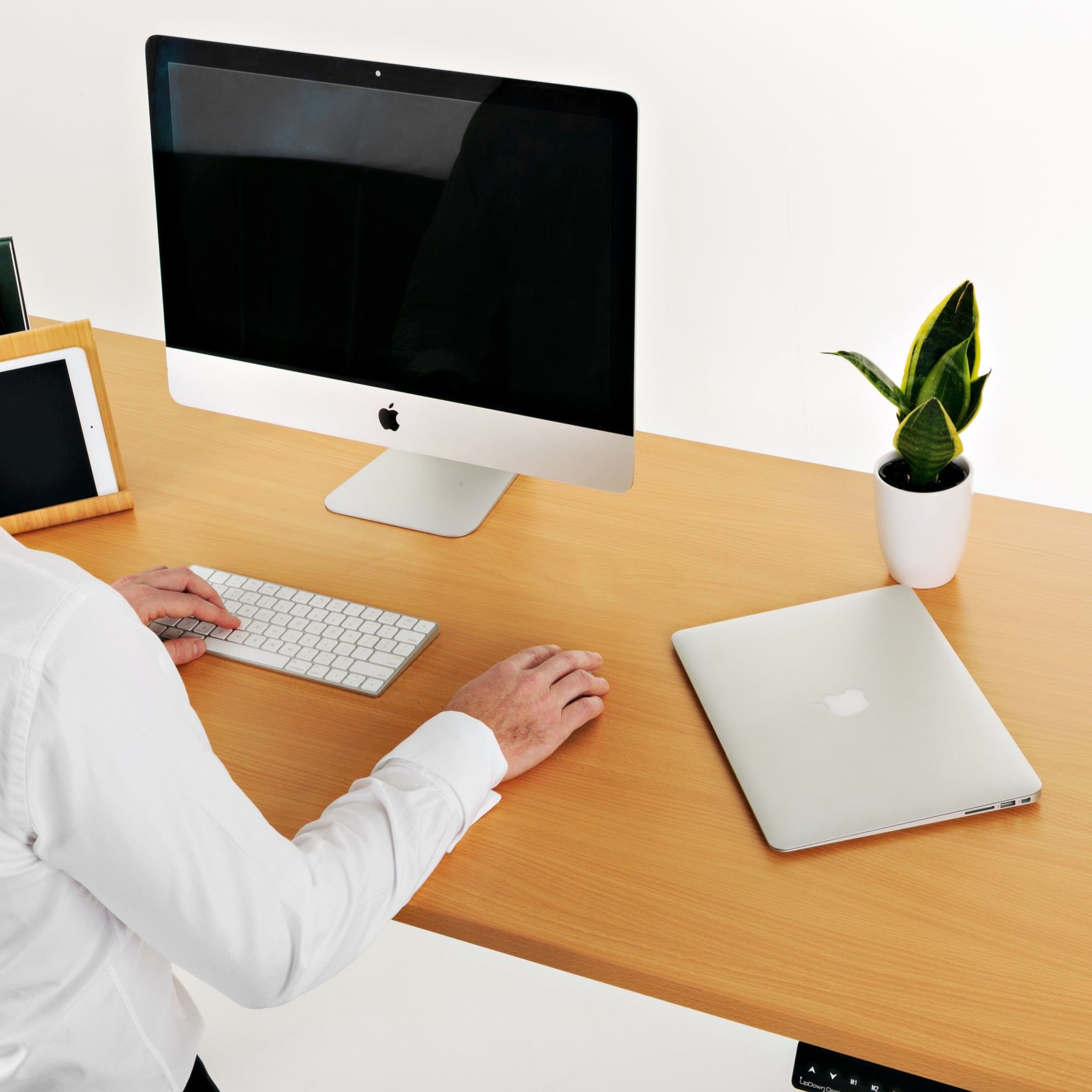 How High Should Your Monitor Be? Guide to Ideal Monitor Height