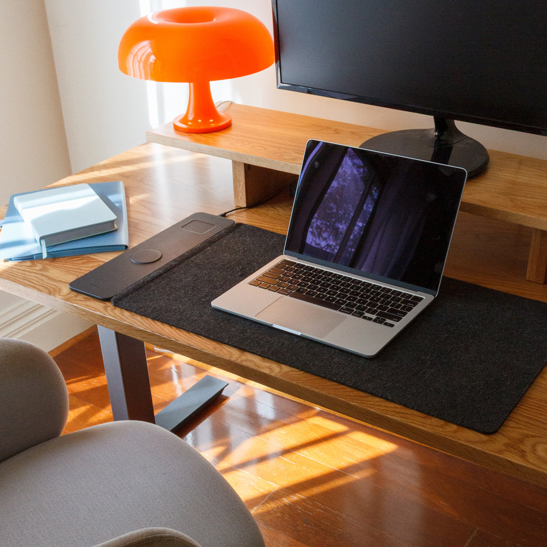 PRO+ Natural White Oak Standing Desk