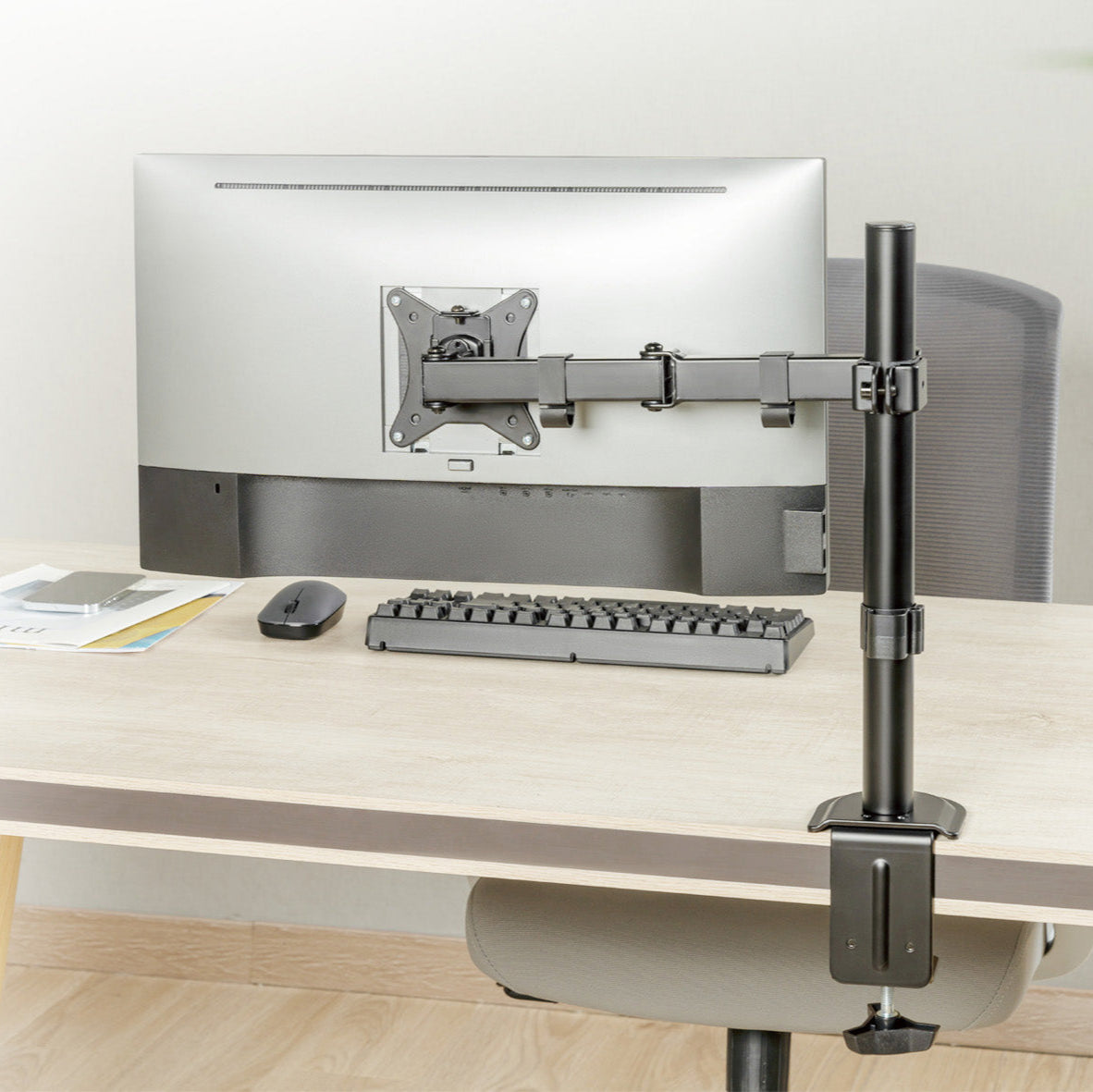 Monitor Arm Installation Without Tools: Easy, Quick, and Hassle-Free