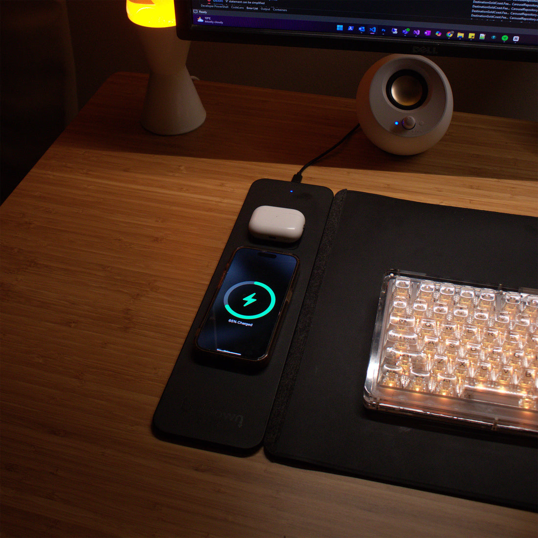 UpDown Wireless Charging Desk Mat